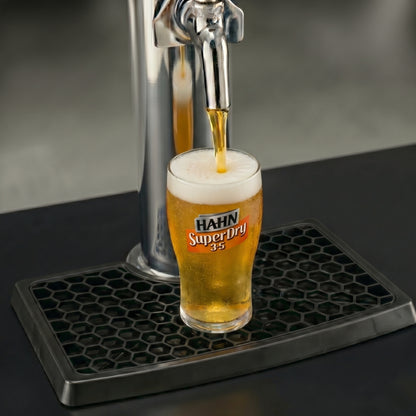 Off Tap Home Bar Noir + Hahn Super Dry 3.5