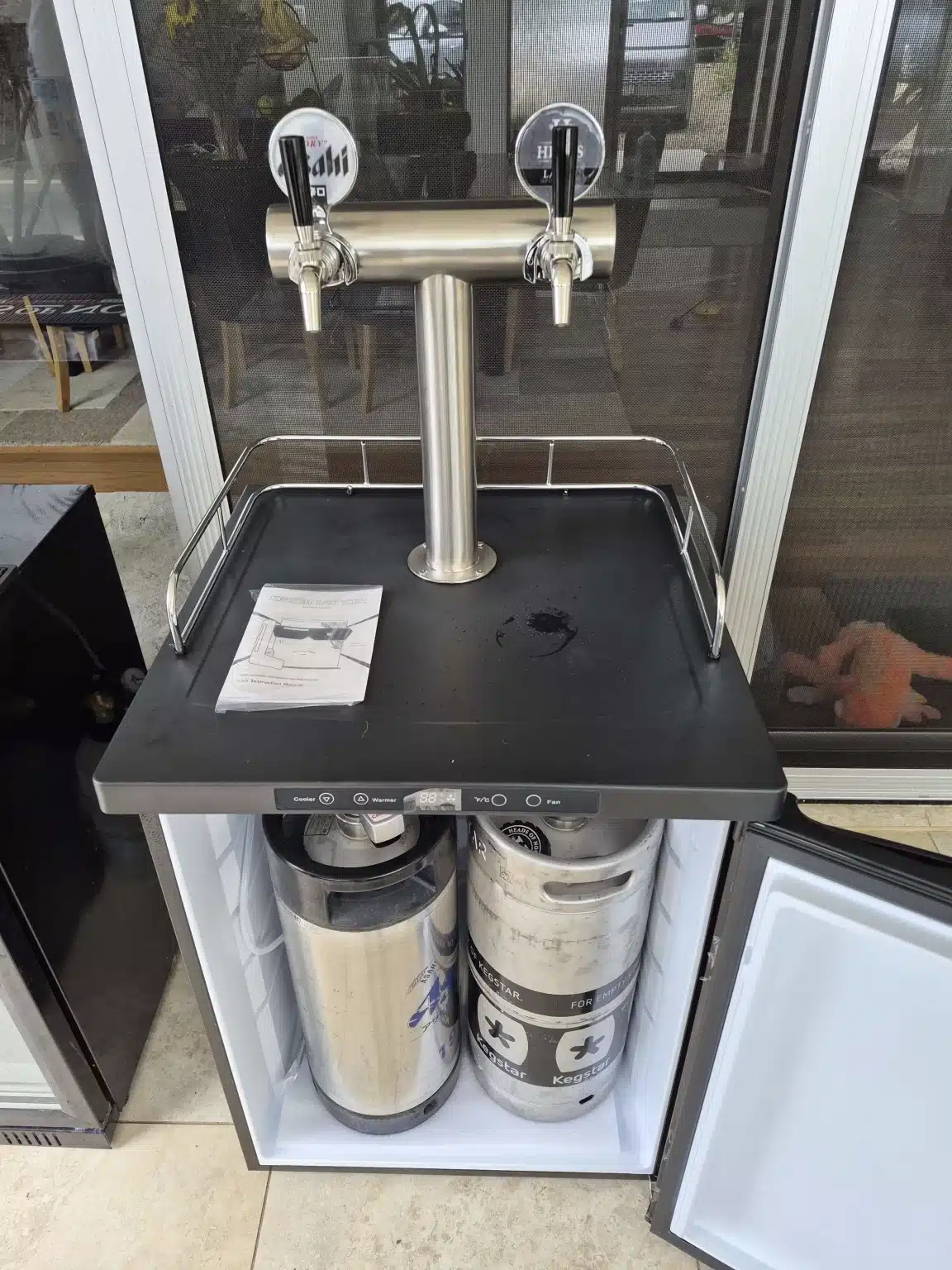 Off Tap Home Bar Noir