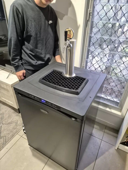 Off Tap Home Bar Noir